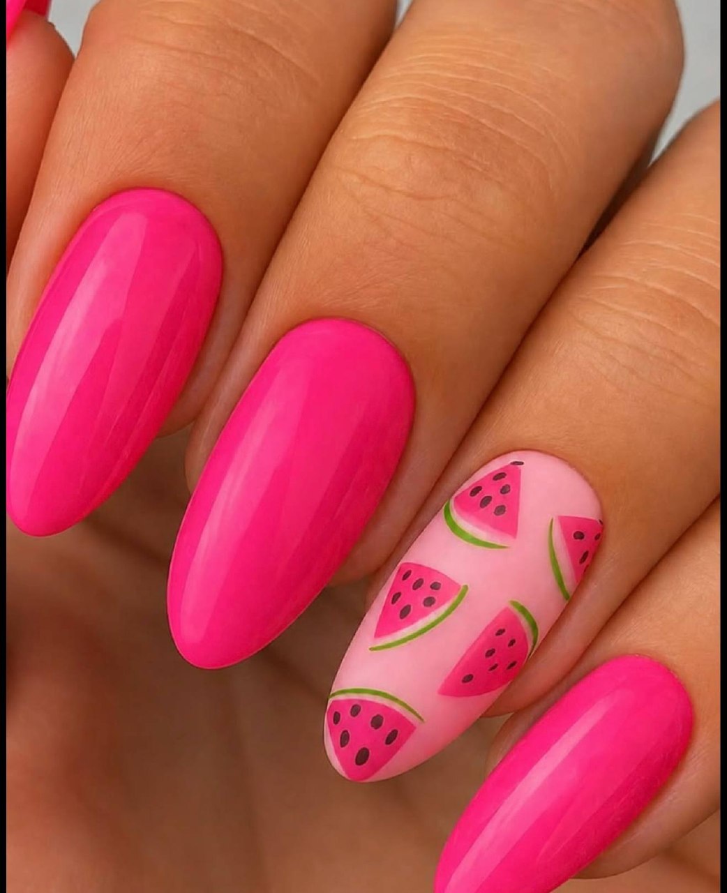 خدمات ناخن مانیکور+ژلیش=25$